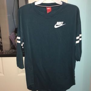 3/4 sleeves Nike T shirt